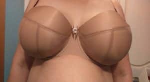 bra fit check front
